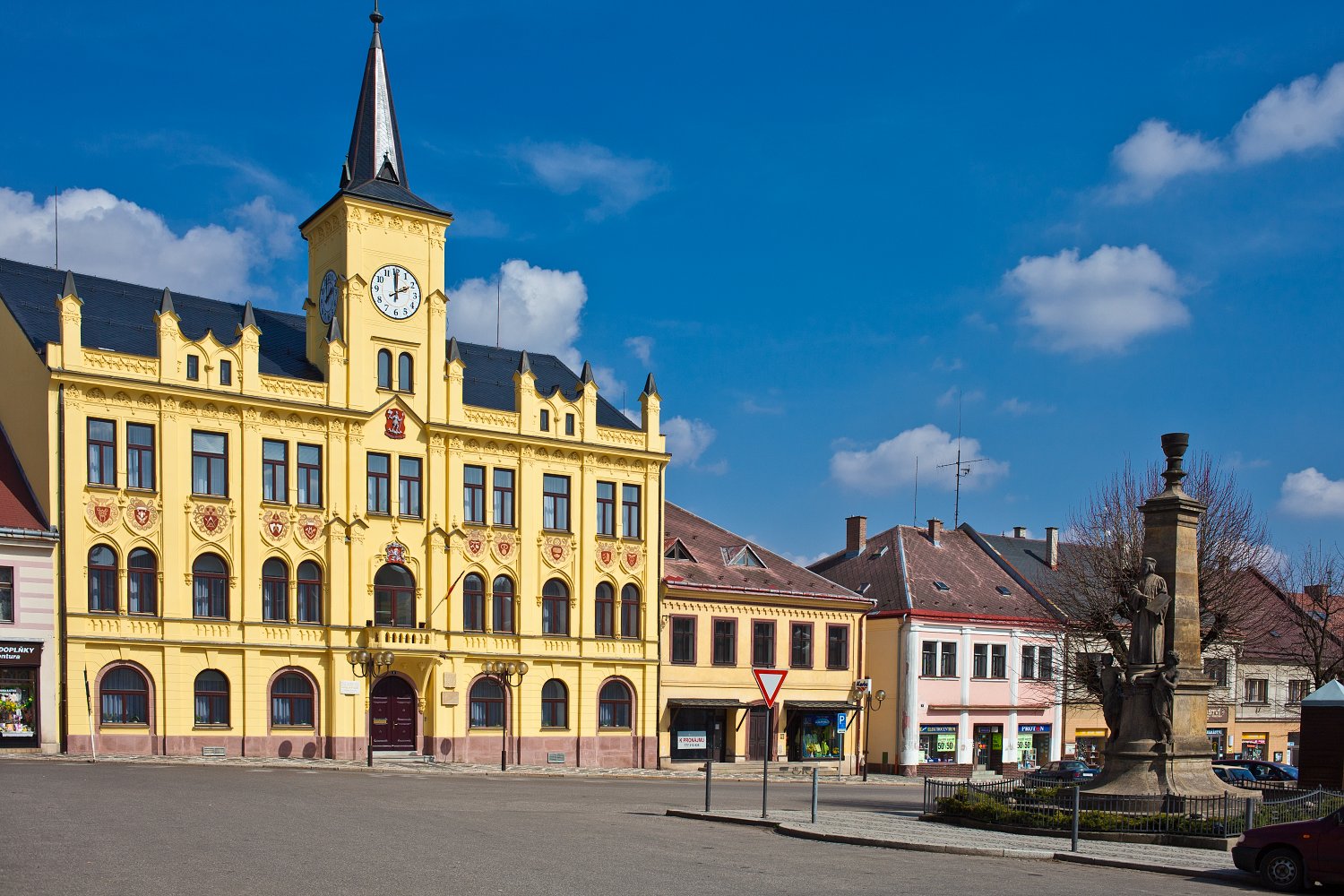 lomnice nad popelkou cesky raj