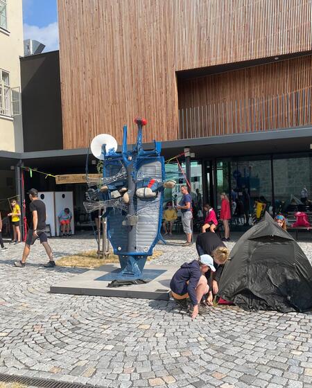 Letní lezecké čtvrtky pro malé i velké – Jak se staví stan 