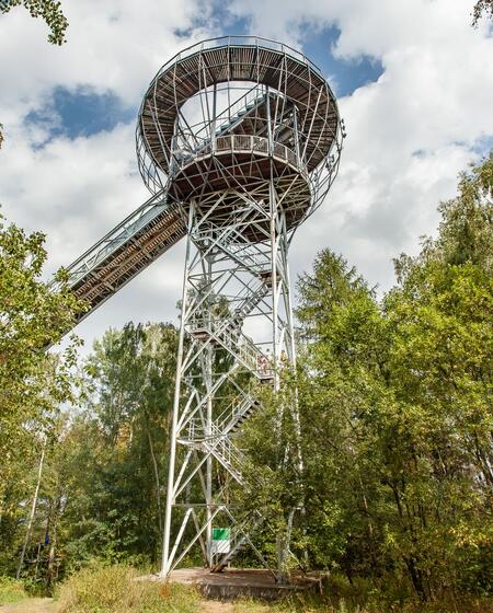 skokanský můstek rozhledna lomnice nad popelkou český ráj
