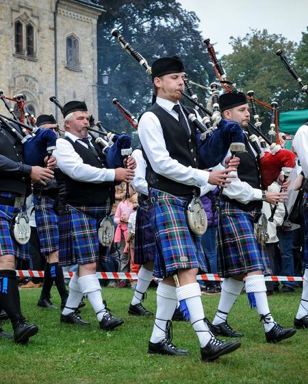 skotské hry na sychrově