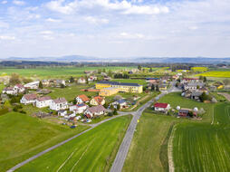 Widok Nechálov z lotu ptaka