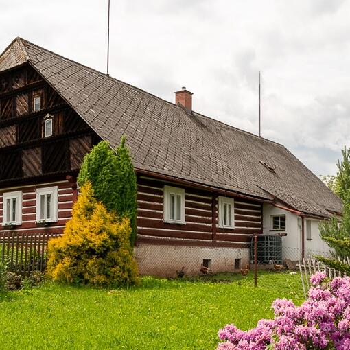 Nová Ves, typical timbered cottage