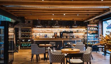 kafe ořech mnichovo hradiště