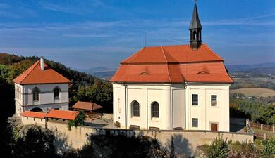 hrad valdštejn český ráj