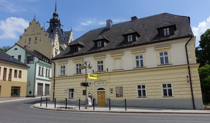 Muzeum a Pojizerská galerie Semily