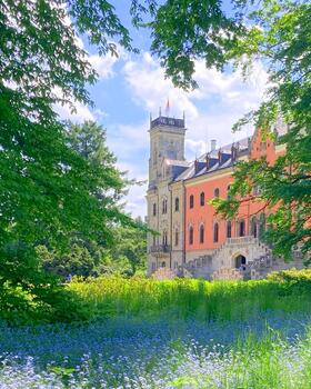zámek sychrov český ráj