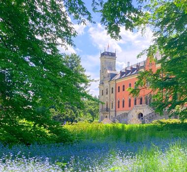 zámek sychrov český ráj